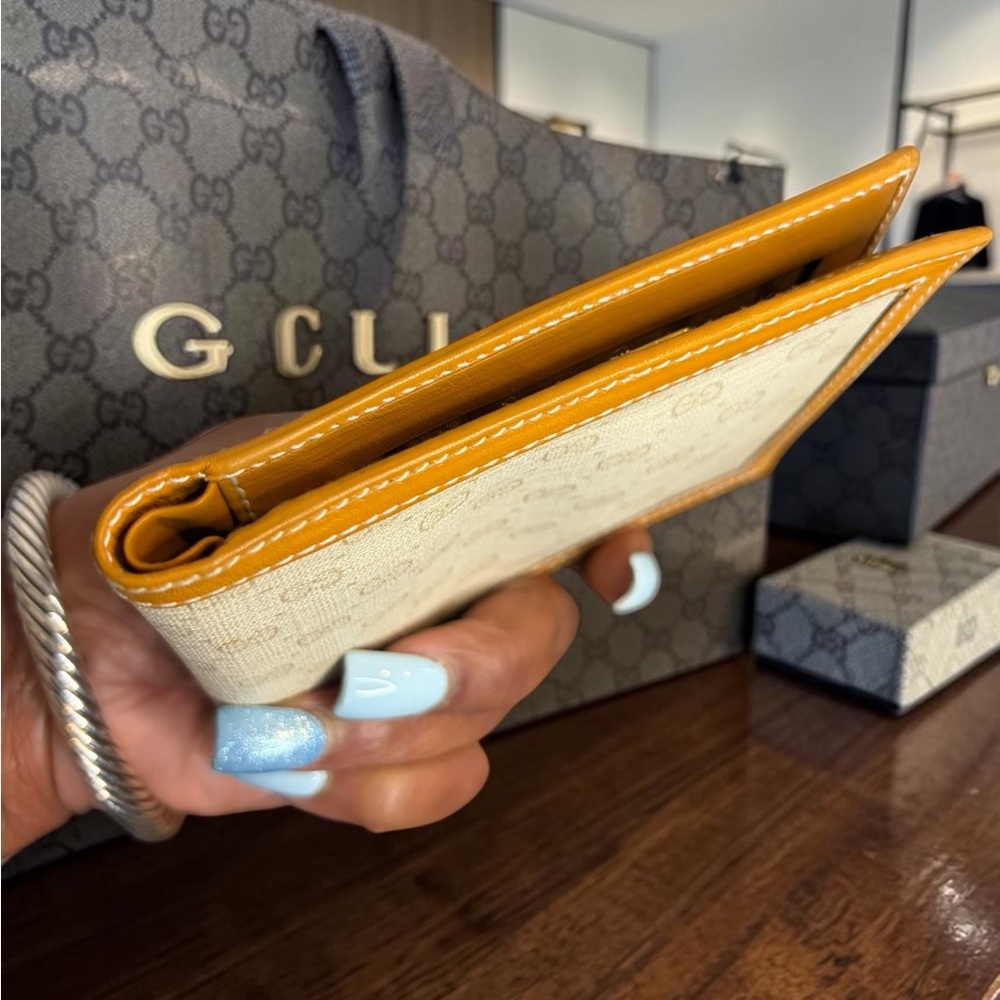 VINTAGE Gucci GG Canvas Bifold Wallet Tan Leather ( 90’s) - Picture 5 of 11